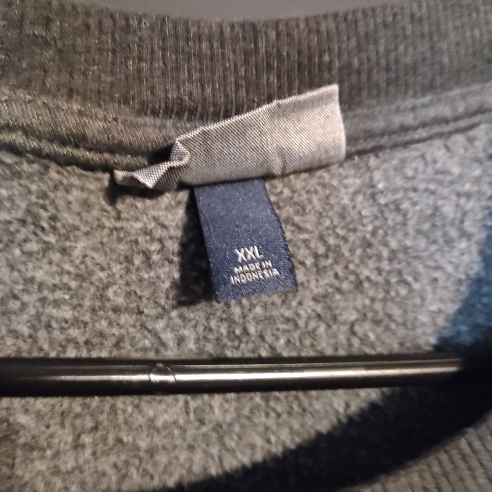 Grey Pullover Cropped - Picture 3 of 3